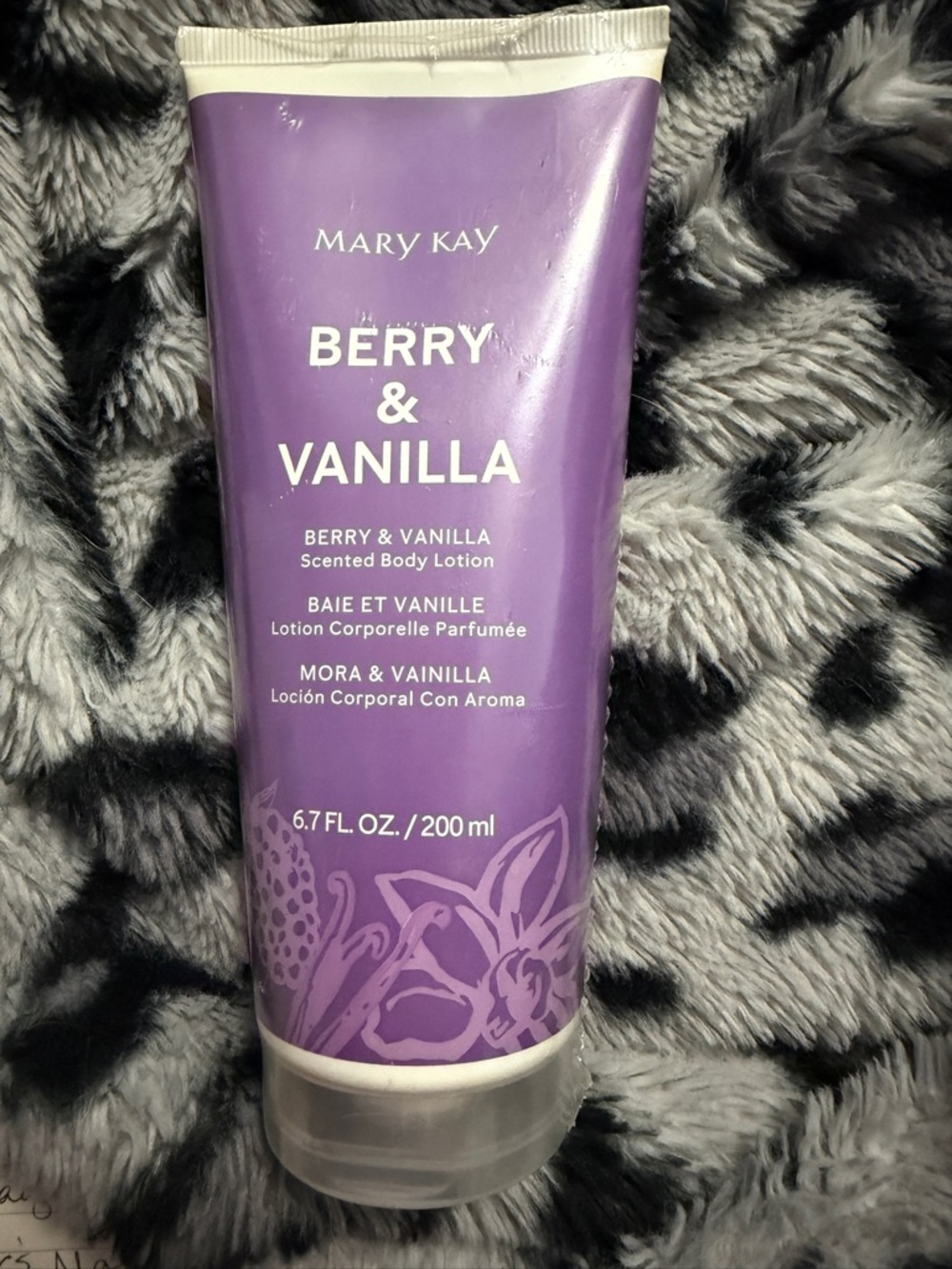 Mary Kay Berry & Vanilla Body Lotion - Purple